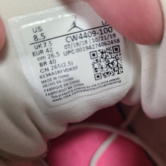 Nike Jordan 13 Retro Chinese New Year 2020 Size 8.5 Mens - Picture 10 of 16